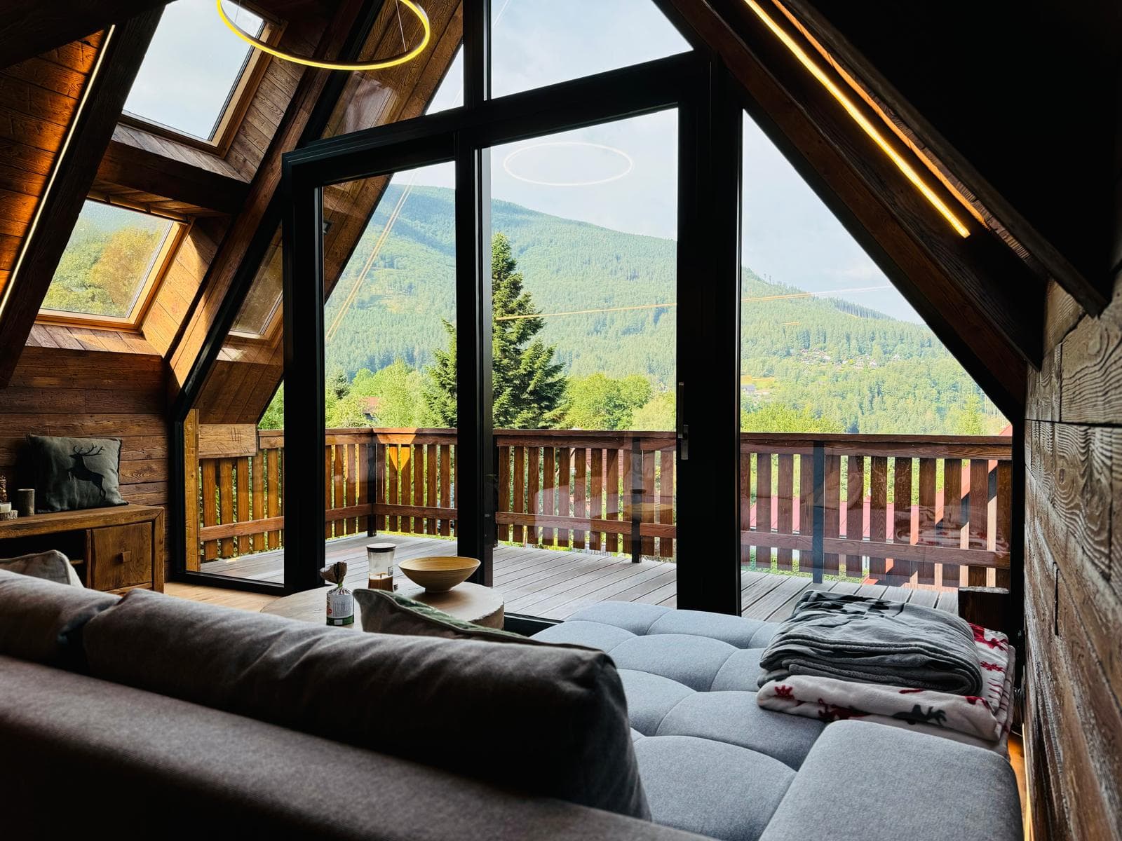 Projekt_rekonstrukce chaty, Ostravice.jpg